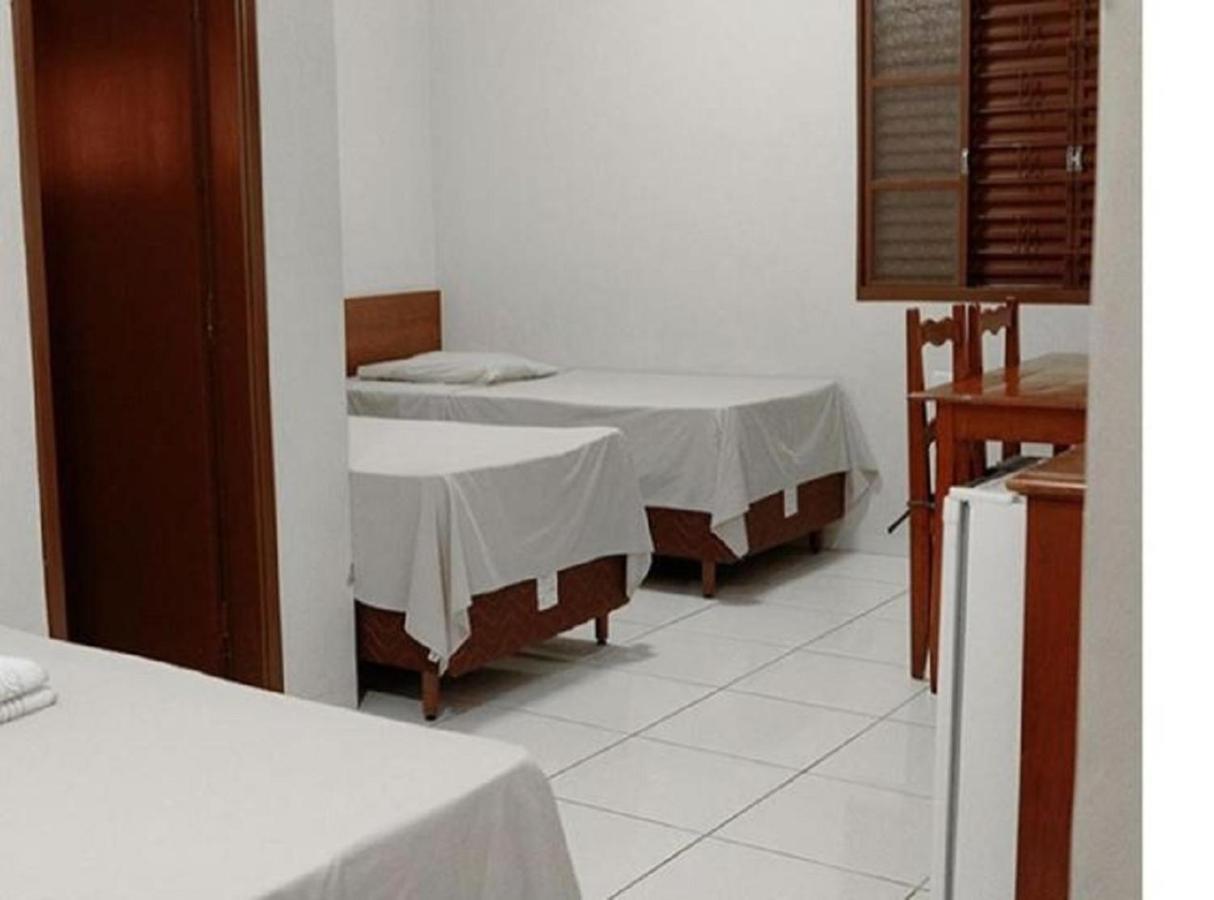 קמפו גרנדה Hotel Paris מראה חיצוני תמונה