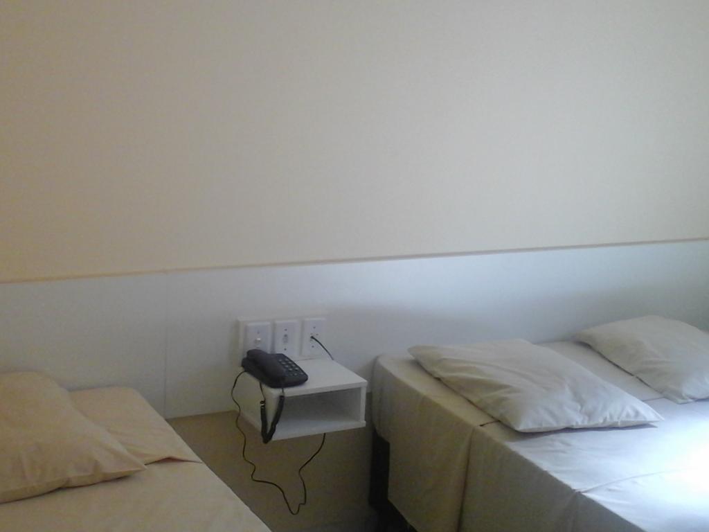 קמפו גרנדה Hotel Paris חדר תמונה