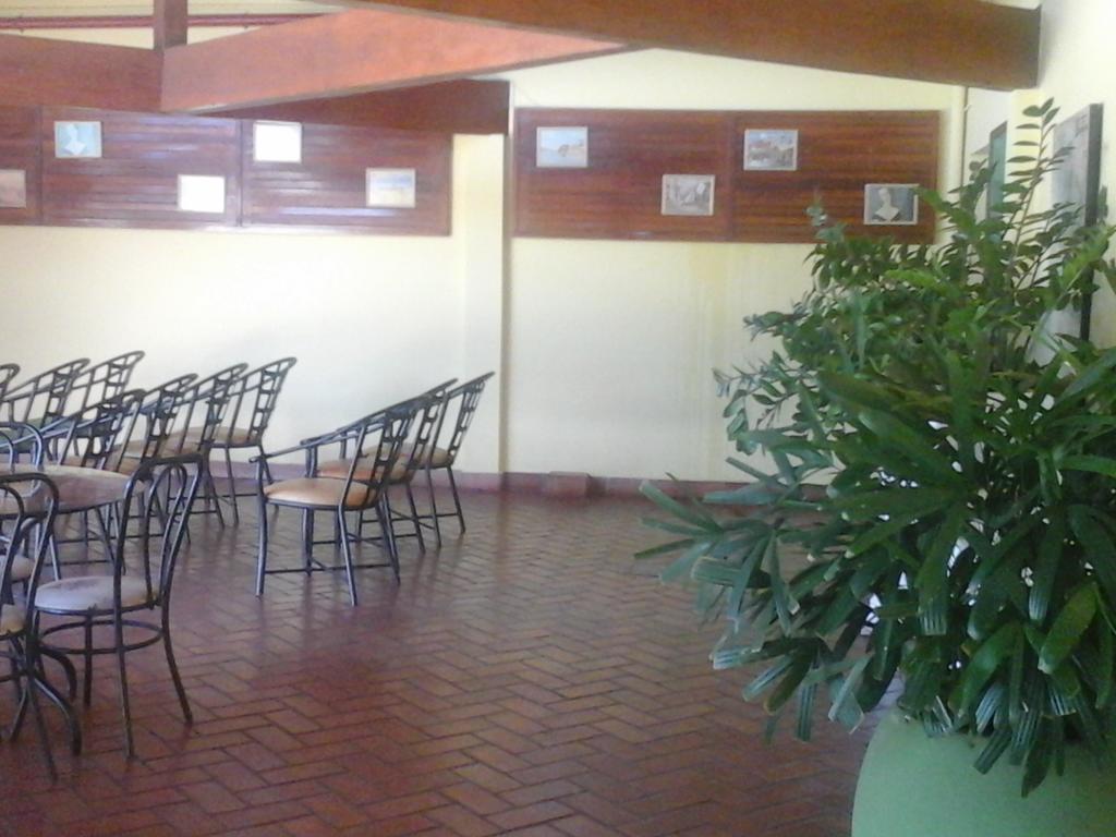 קמפו גרנדה Hotel Paris מראה חיצוני תמונה